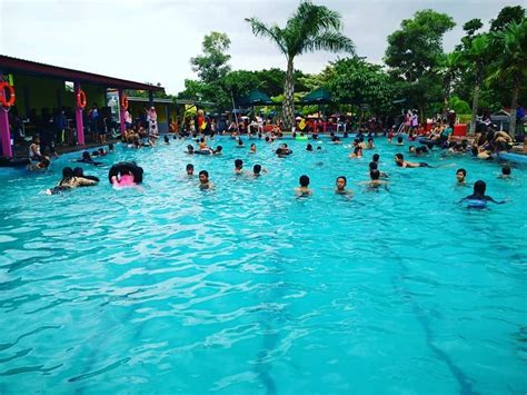 harga tiket masuk kolam renang jedong cangkring  January 01, 2018 Kolam renang Jedong Cangkring, Prambon Sidoarjo